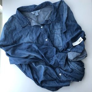 Long Sleeve Chambray Button Up